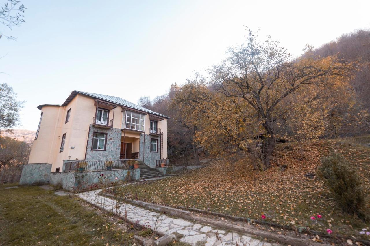 Popock Dilijan 2 Panzió Kültér fotó