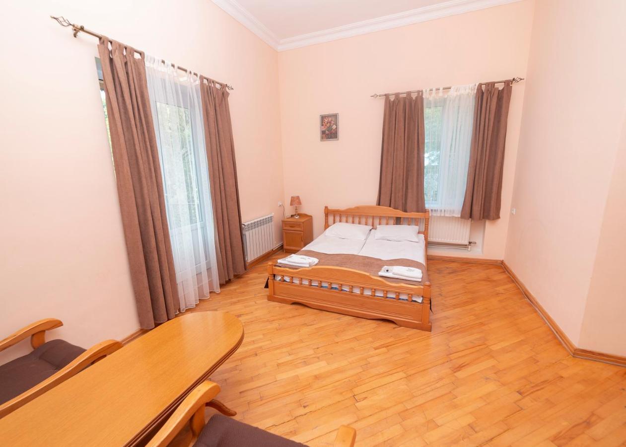 Popock Dilijan 2 Panzió Kültér fotó