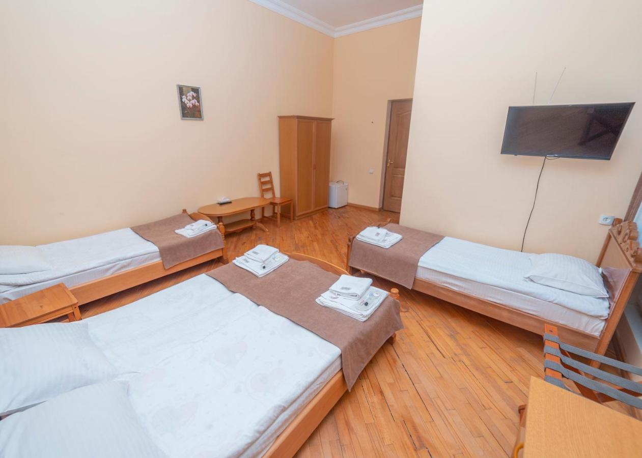 Popock Dilijan 2 Panzió Kültér fotó