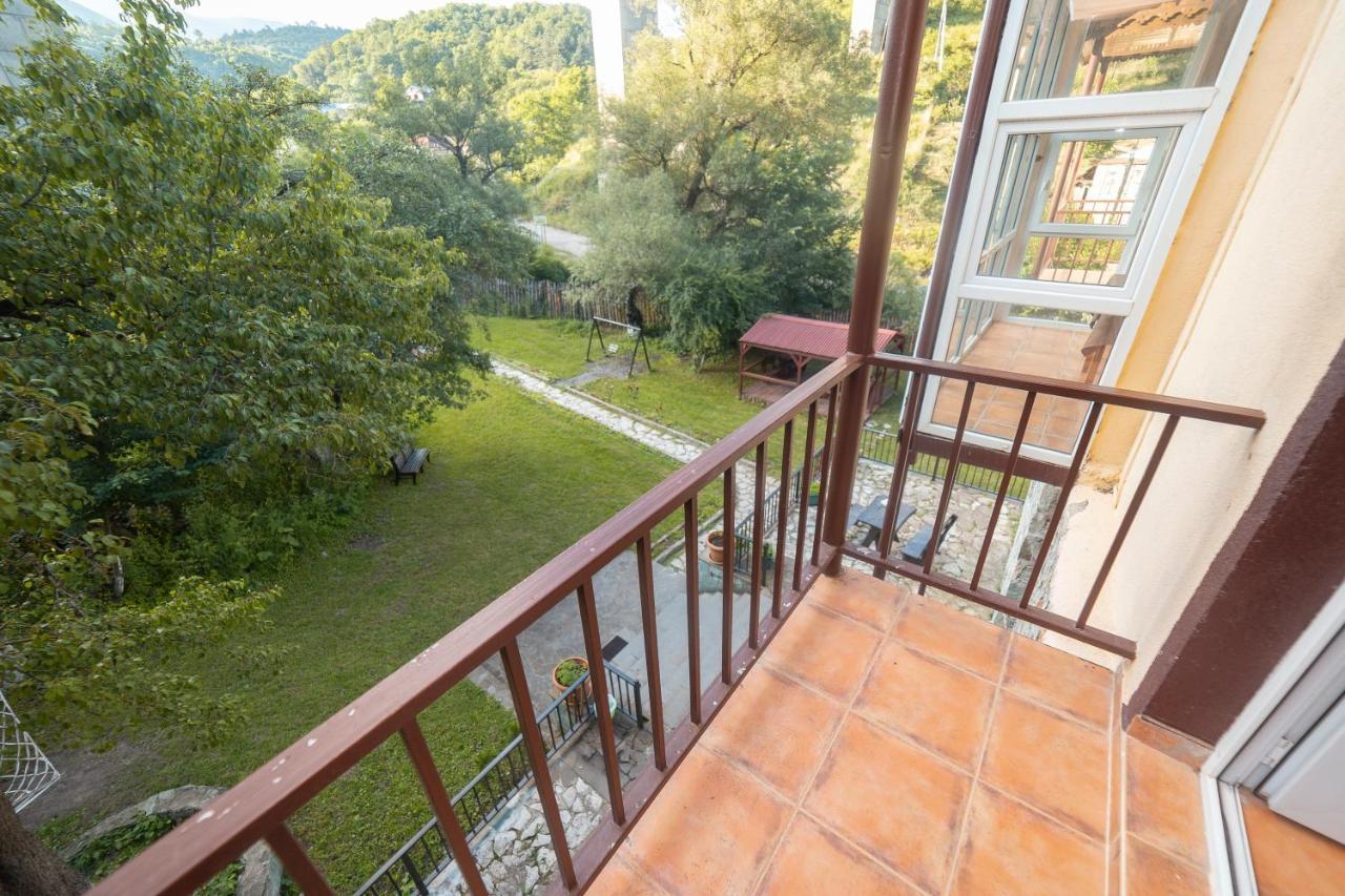 Popock Dilijan 2 Panzió Kültér fotó